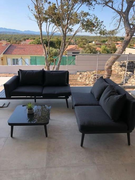 Neuve Avec Piscine Villa *