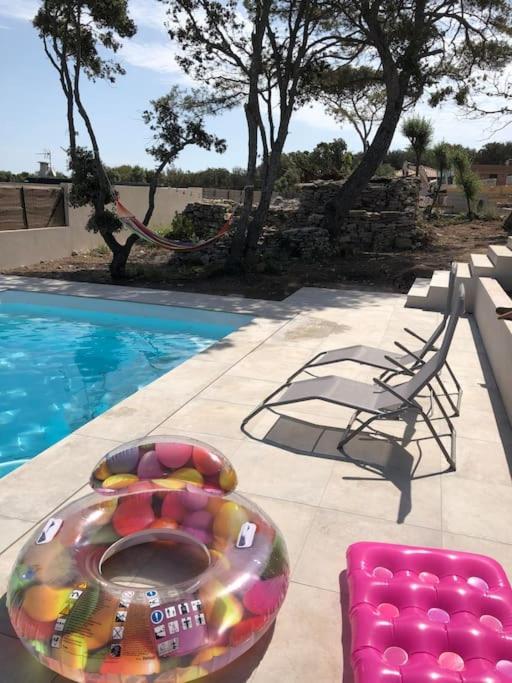 Villa Neuve Avec Piscine
